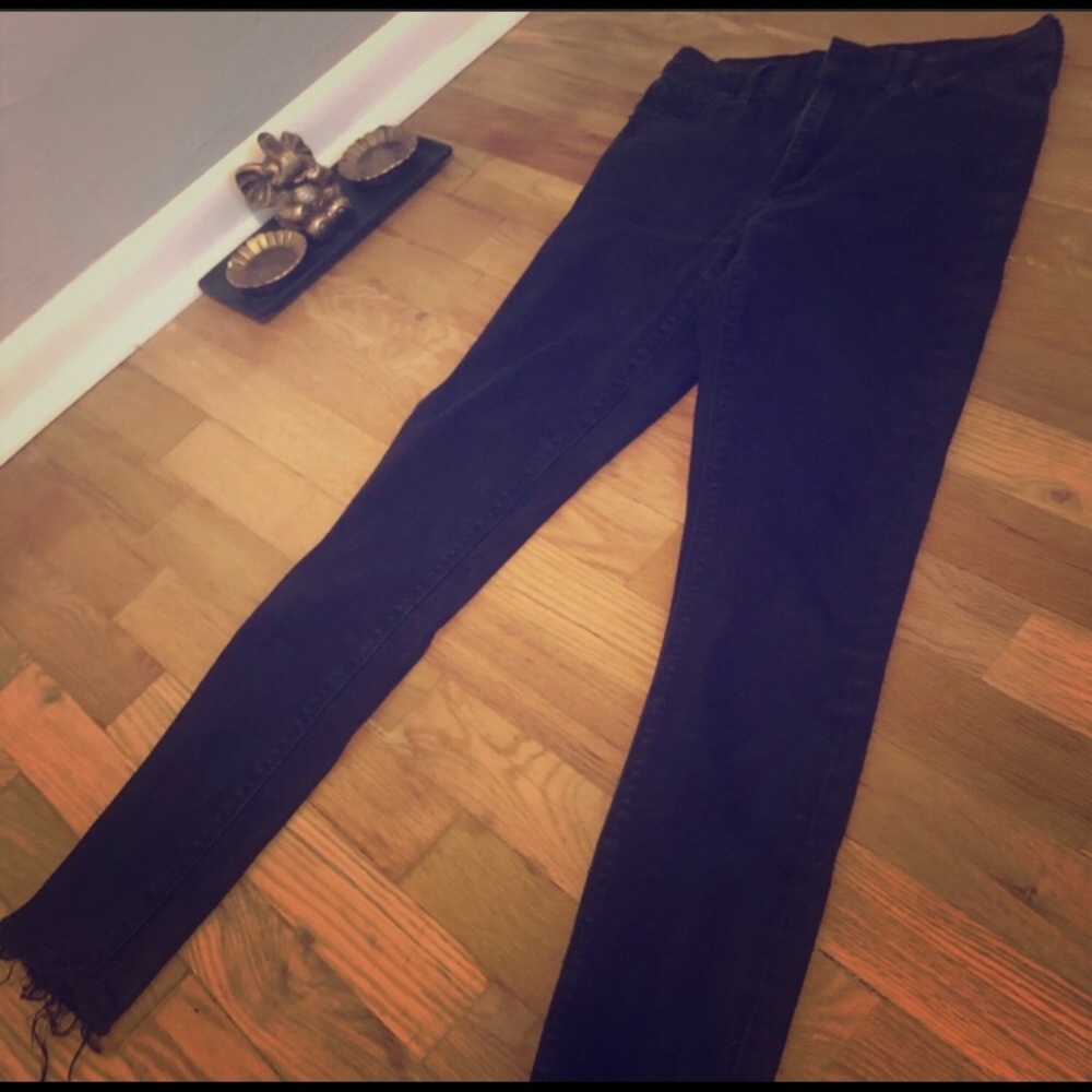 Lucky Brand High Waist Distressed Skinny Jean 0/25